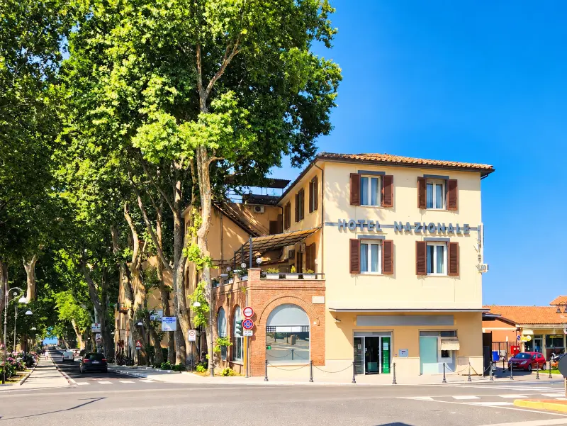 Viale verso il Lago di Bolsena vicino Hotel Nazionale